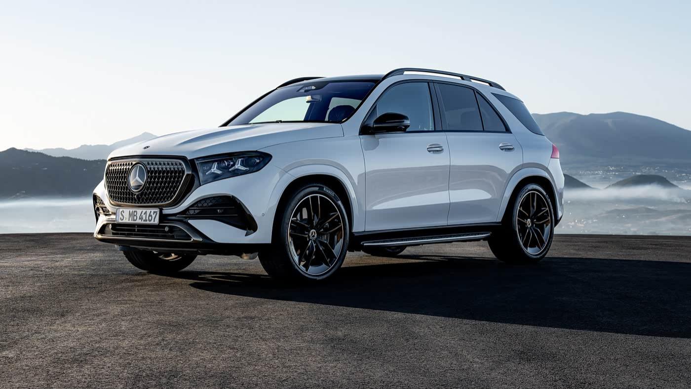 全新一代奔驰GLE正式发布！外观造型更精致，新增副驾娱乐屏