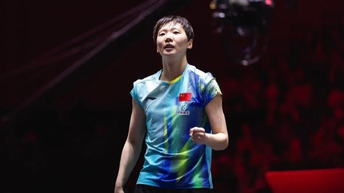 笑喷！申裕斌被王曼昱打到21-19飙中文：太累了！鳗鱼连忙夸她打得好