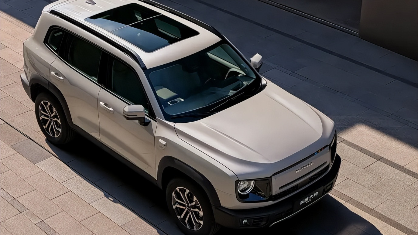 两驱油耗5.2L，带锁才12万出头，长城方盒子这是要逼死合资SUV？