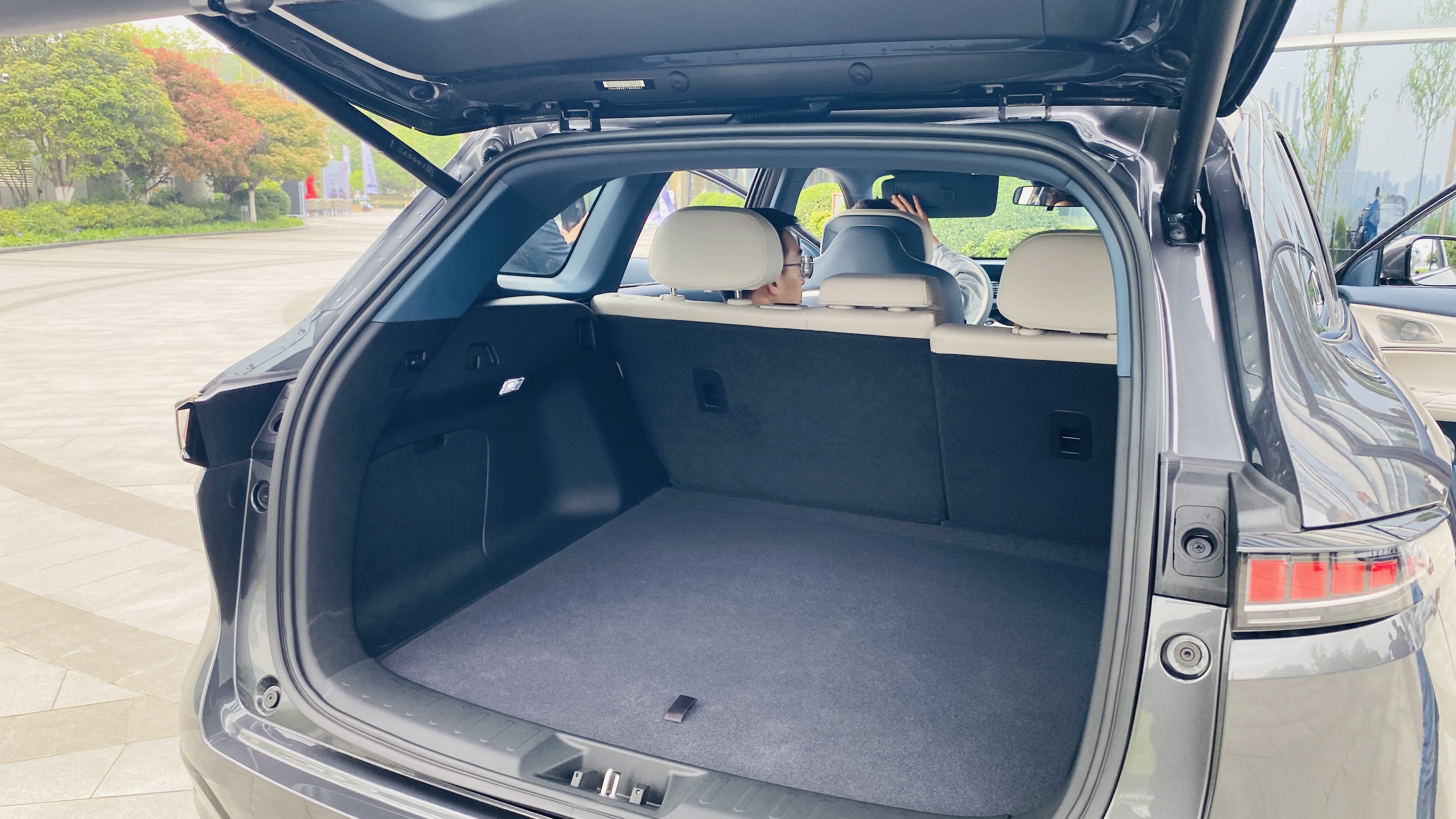 作为一名22款长安UNI-V 1.5T的车主，开了这么多年，对长安蓝鲸动力的“有