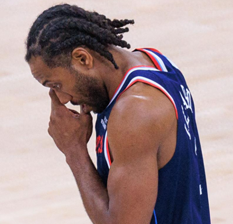 快船VS马刺第四节开始领先那么多，就不能像哈登那样一回合一回合磨时间？

磨叽几