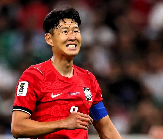 韩国仅高兴了2小时便准备订票回家了！
就在H组乌拉圭确定出局后，随着G组的伊朗1