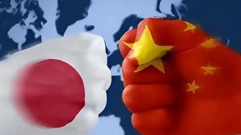 中国对日本连出三记重拳，整个西方为何视而不见？