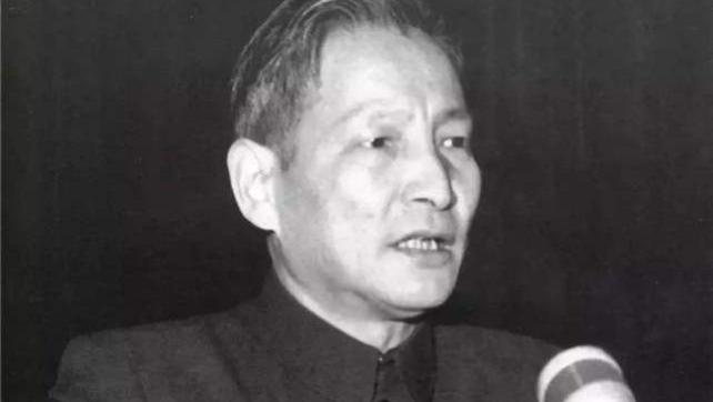 【陈云】最低调的政治局常委：建国初期，他就是“五大书记”之一