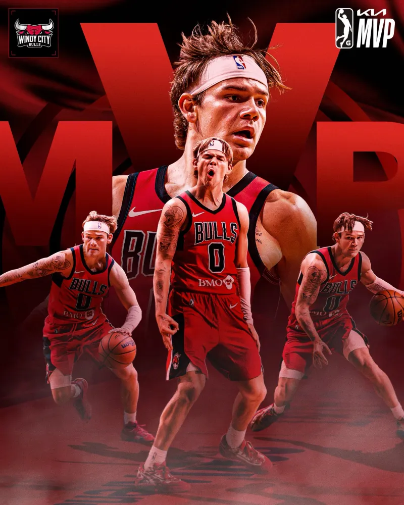 根据NBA官方报道，公牛双向合同球员马克－麦克朗被评为2025－26赛季G联赛M