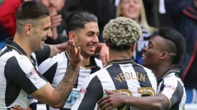 欧冠最强小组，纽卡斯尔联拿下多特蒙德小组