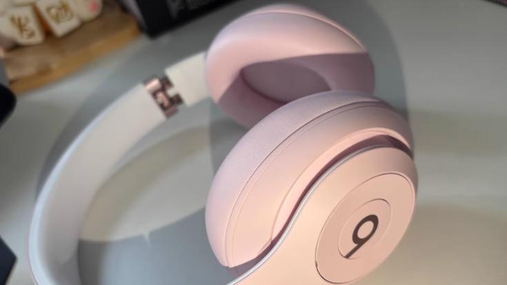 头戴式降噪耳机怎么选？看完这篇，新手也不迷路