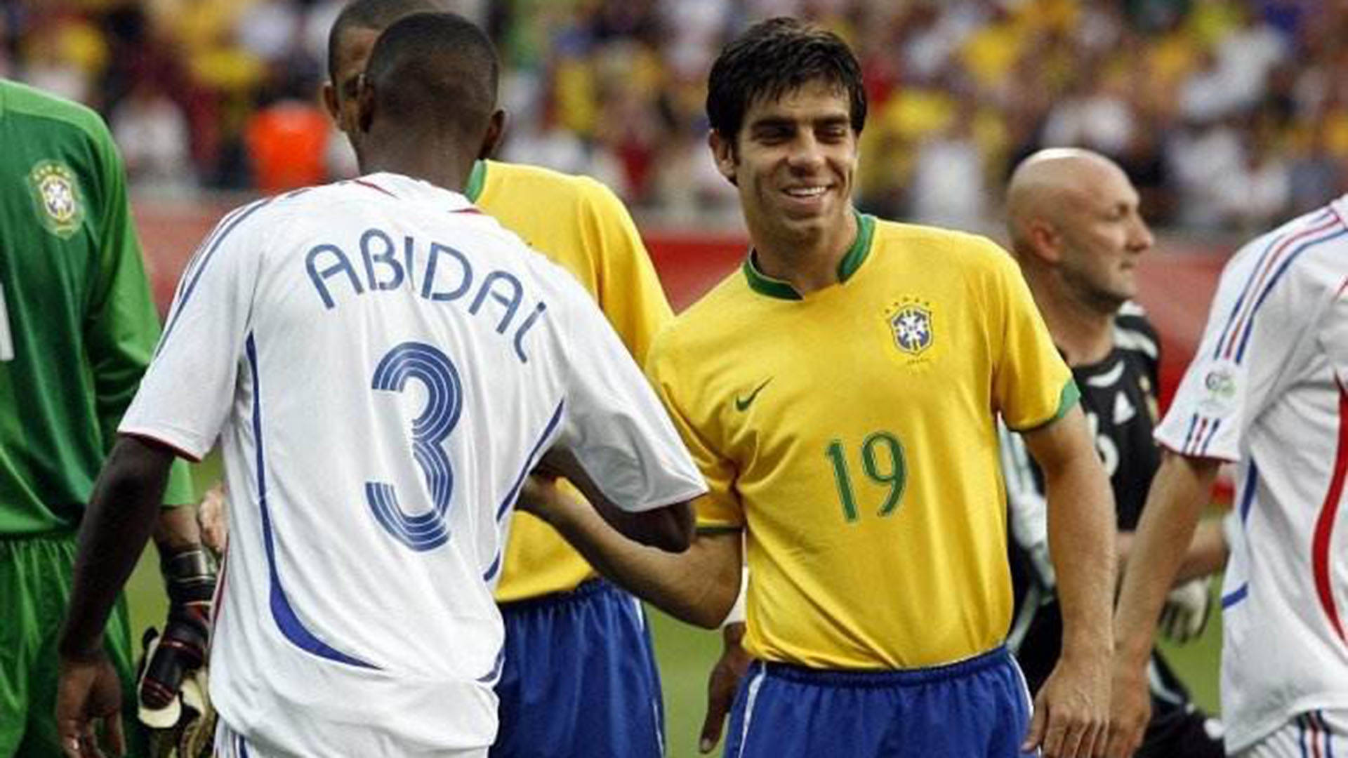 国际赛重磅三连发：意大利攻坚、哥伦比亚对决克罗地亚、巴西法国巅峰碰撞