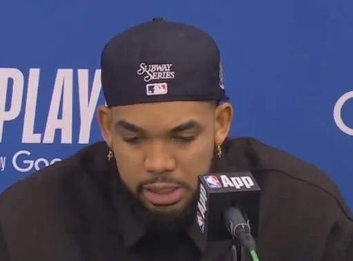 NBA季后赛，尼克斯球员卡尔-安东尼-唐斯接受媒体采访，谈及球队表现唐斯表示：