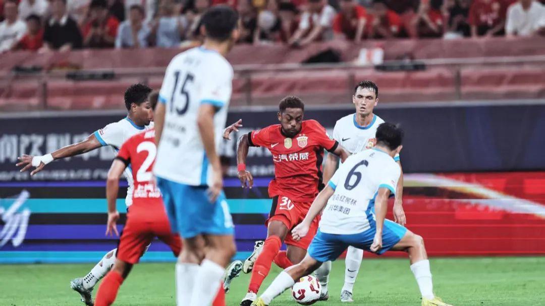 中超第2轮，上海海港-青岛西海岸，前瞻：找回状态