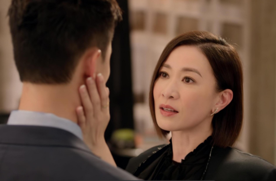 真的被佘诗曼演的Man姐狠狠拿捏了
那句“强女不是Man姐的舒适区，而是统治区”