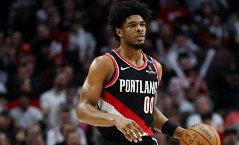 五年了，第一次赢季后赛啊，亨德森站出来了

想过谁爆发，也没有想过亨德森爆发啊，