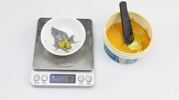 修补剂涂胶过程中需注意哪些细节？