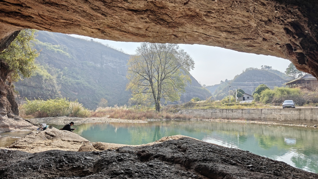 行天地之间，以脚步阅读