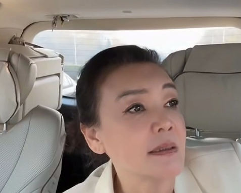 有人发现没有兰姐在说小汪宝儿时说的小宝而不是说的小汪宝儿

兰姐回北京了，坐在车