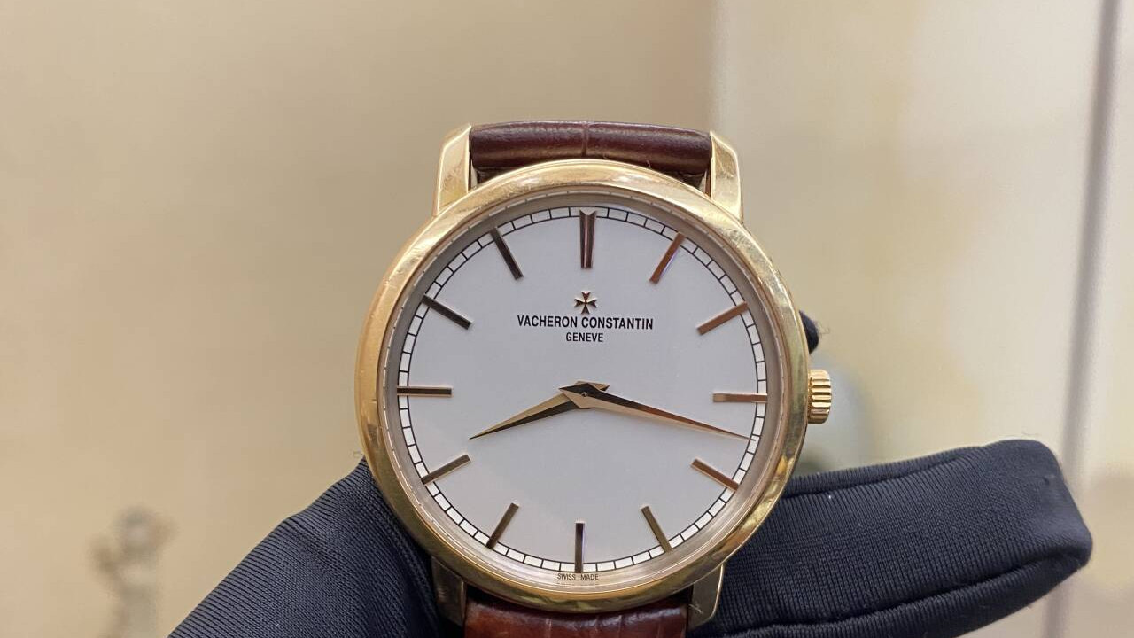 缺钱周转？江诗丹顿手表能拿来用一下