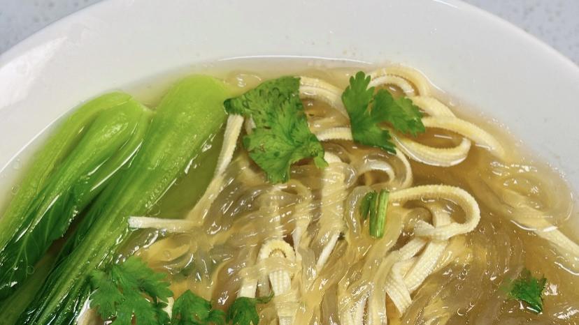 暖胃又暖心！牛肉粉丝汤这样做，汤鲜肉嫩，十分钟上桌