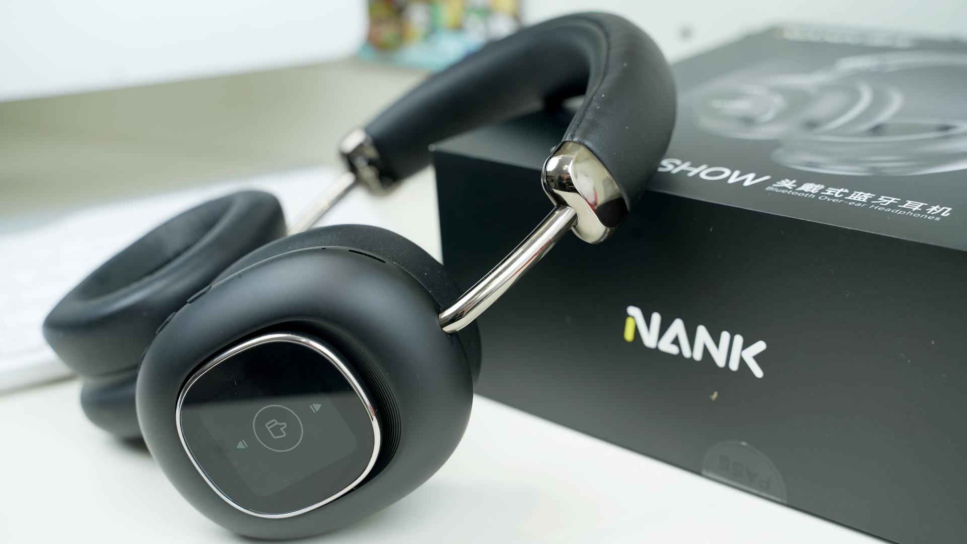 打破同质化！南卡Show灵动屏头戴耳机实测：潮玩与实力双在线