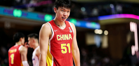 中国男篮球员杨瀚森谈自己即将重回国家队比赛，他表示：“代表国家队参加比赛，这是每