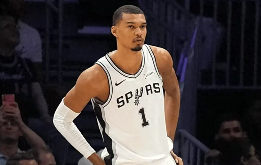 有没有感觉文班一点都不低调

现在看文班的发言，感觉他挺高调的。

刚开始MVP