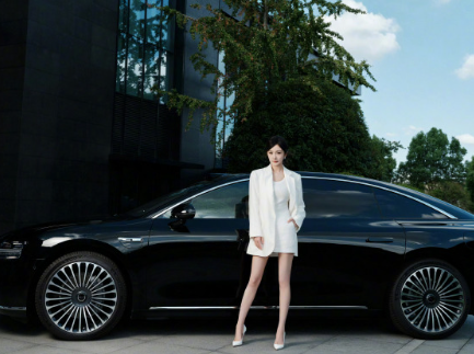 谢谢你我阴暗世界里的小太阳