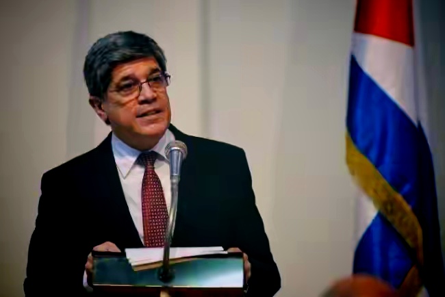 美国真要动手？古巴高官放话：军队正严阵以待

古巴外交部副部长德科西奥在22日播