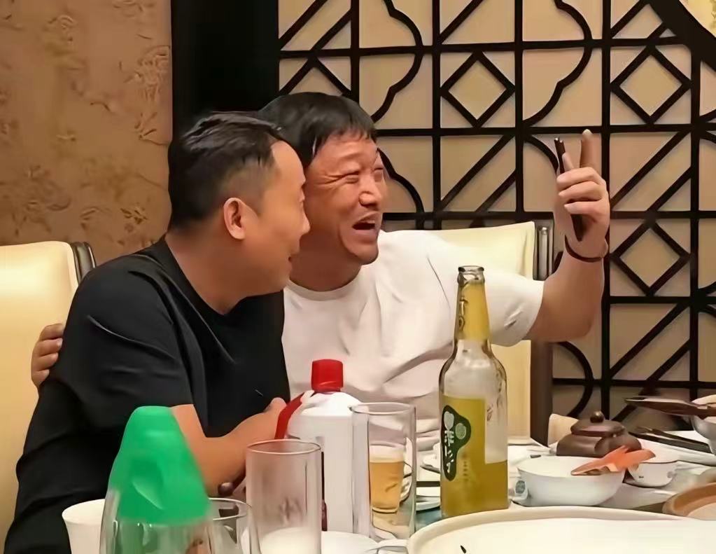 人到了一定年纪，千万不能瞎交往！这次贾冰用自己的亲身教训，给大家一个深刻提醒！