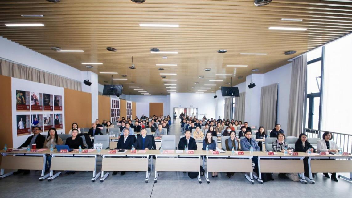 高校教学发展研讨会在榕召开 聚焦数智化转型与教育创新
