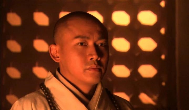 唐僧病得蹊跷，老鼠精行为诡异，他俩之间有什么秘密？