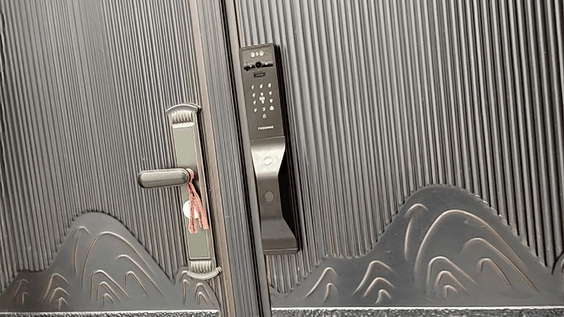 宫菱智能门锁测评：发烧性价比炸裂，暴利品牌慌了