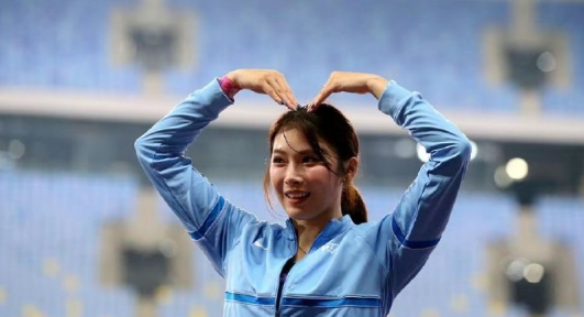 吴艳妮29岁生日快乐！国内长期统治，30岁之前能否完成亚洲大满贯 ​​​