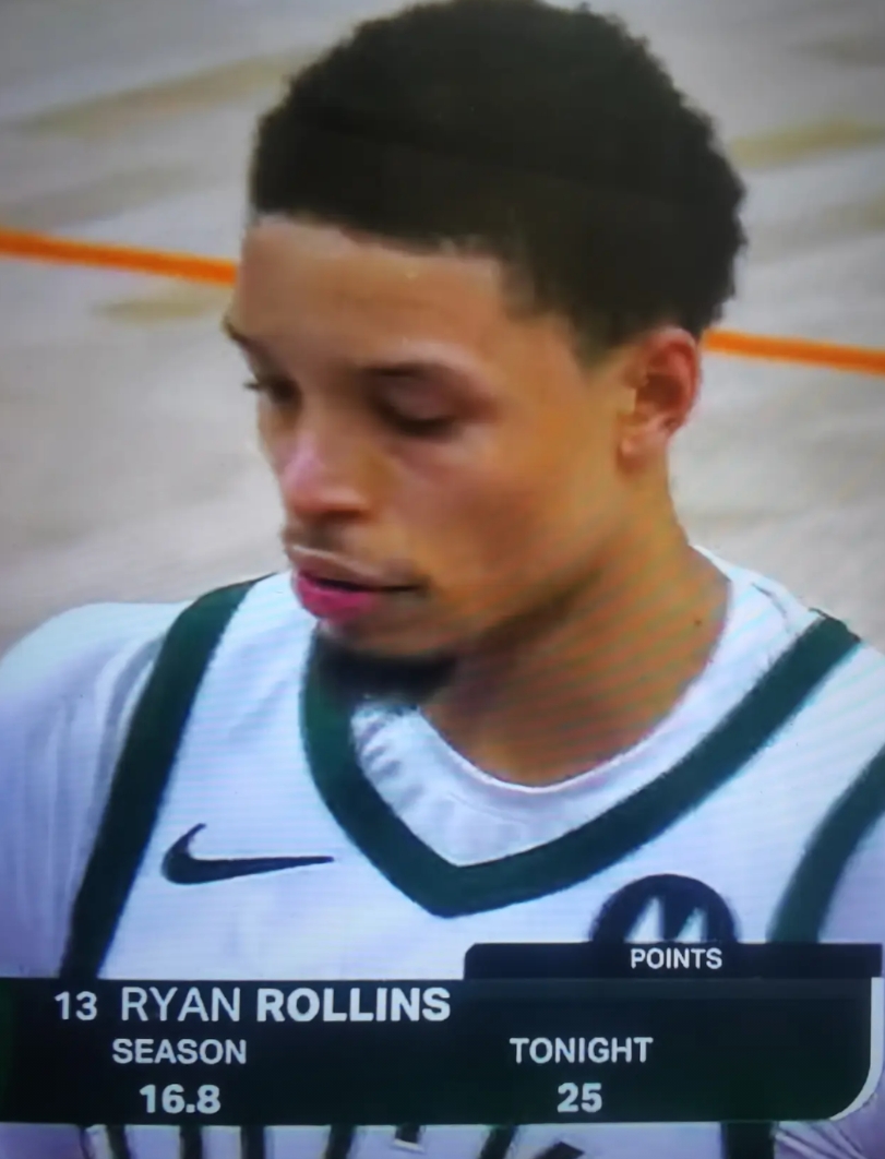 这才是太阳被看衰的原因
太阳主场105-108，输给雄鹿，5连败。
雄鹿赛前也已