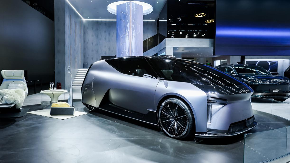 2026北京车展开幕 星途汽车携手多款重磅车型震撼登场，开启3.0时代“性能豪华”新征程