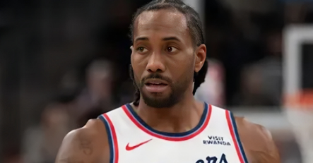 小卡34分，快船主场大胜独行侠。NBA常规赛，快船主场迎战独行侠，这场比赛小卡是