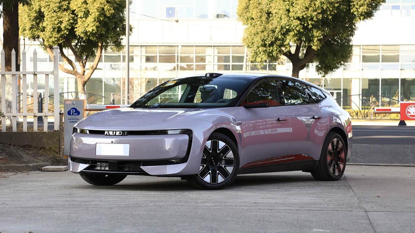 奥迪纯电旅行车不足24万起！配激光雷达+59英寸贯穿屏，续航出色