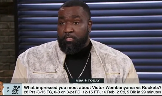 NBA常规赛，马刺客场以111-99击败火箭。
赛后，前NBA球员肯德里克-帕金