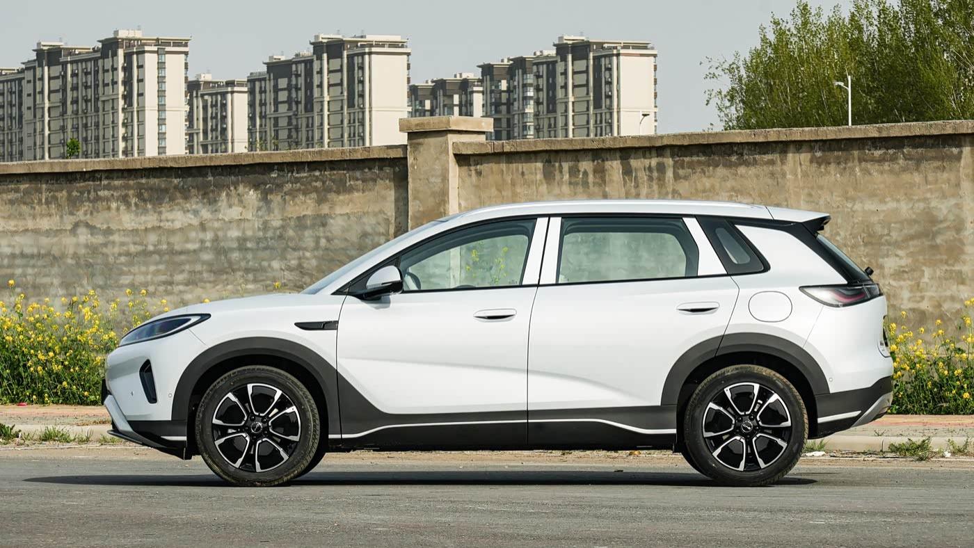 海狮05DM-i来了，纯电续航155公里，家用简直不要太香！