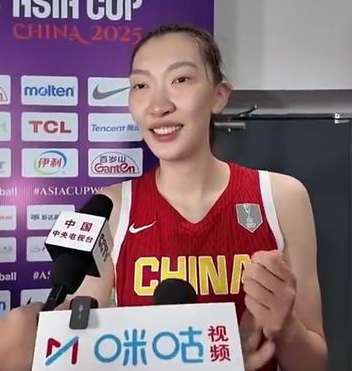 中国女篮球员韩旭谈球队世界杯小组赛对阵捷克的比赛。她表示：在我心里这场比赛我们是