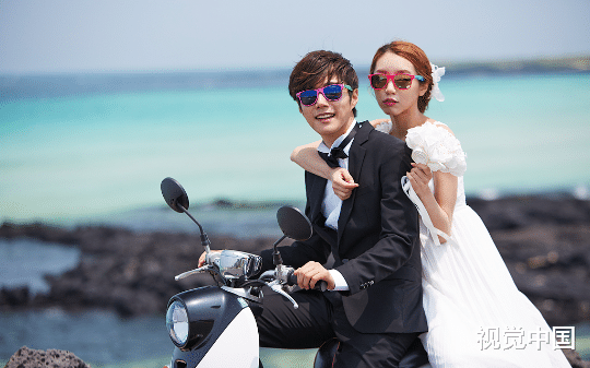 双胞胎妹妹假扮姐姐与我共同生活，背后的真相不寒而栗