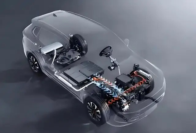 增程技术
明明是较落后的技术
为什么很多国产高端新能源汽车执着于此项技术？

“