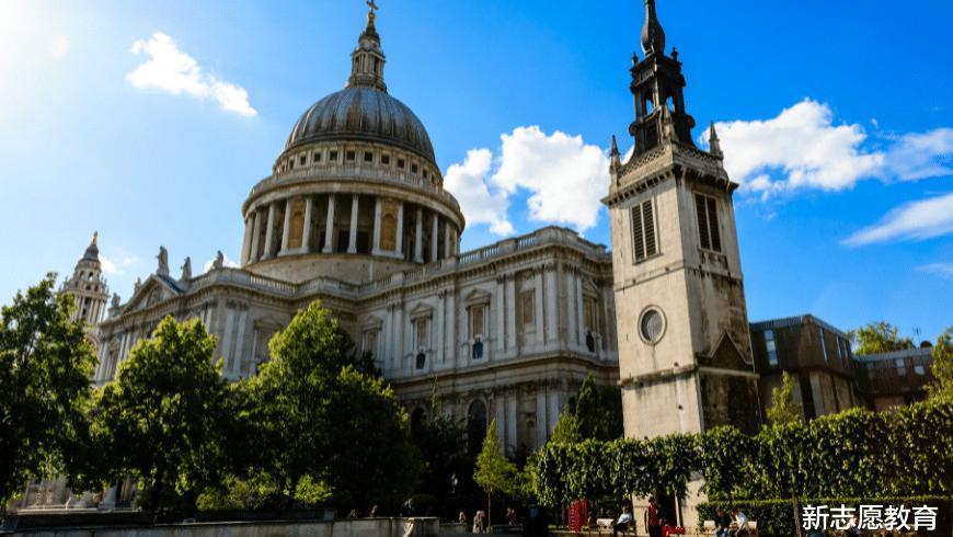 26考研成绩不佳，转战留学还来的及吗？