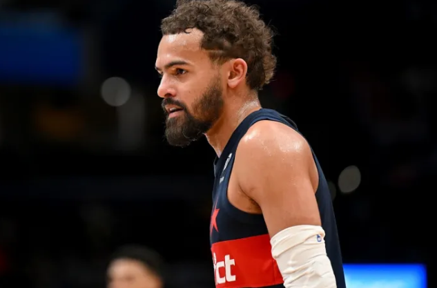 前NBA球员德马库斯-考辛斯在一档节目中表示，总决赛已经说明，马刺本该交易得到特