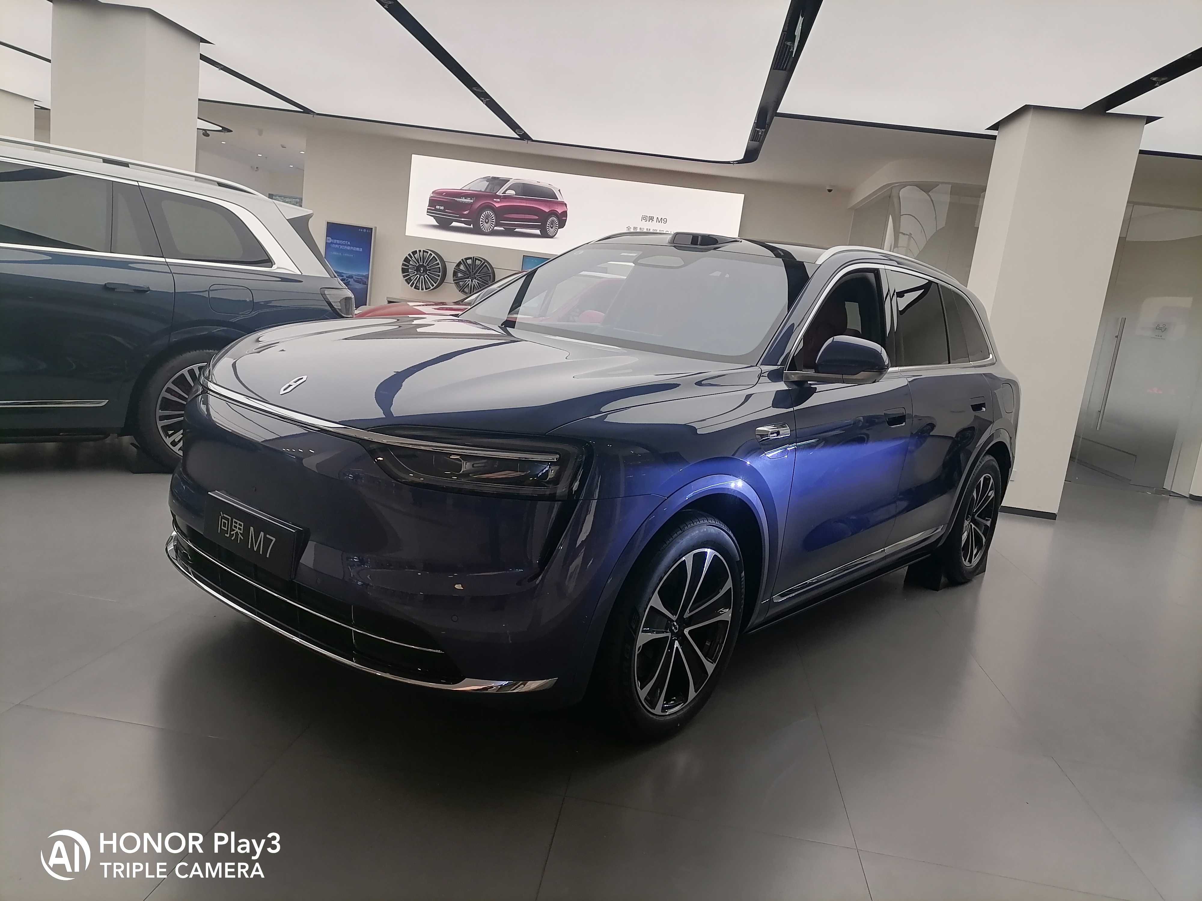 品质是品牌的底气，权益是用户的安心。AITO问界M6始终以高标准造车、全周期服务