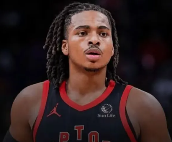 猛龙新秀博伊尔斯谈到了追梦防守表现。
"这就是他为何是名人堂级别球员。在他职业生