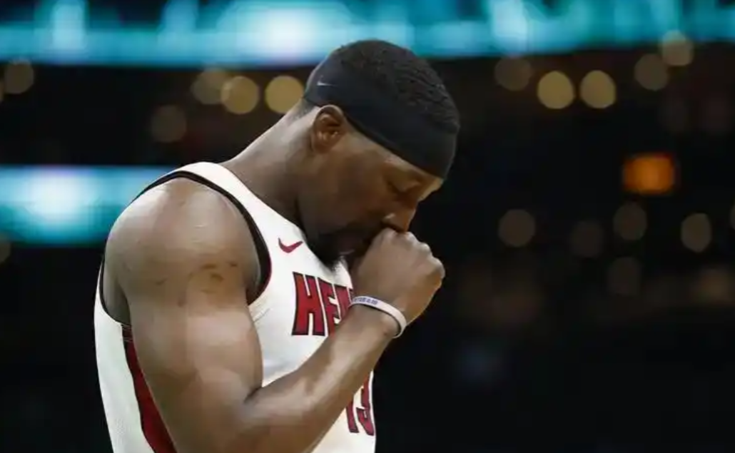 最近阿德巴约参加了一档节目，被问到如何给约基奇、恩比德、文班亚马和他自己进行排名