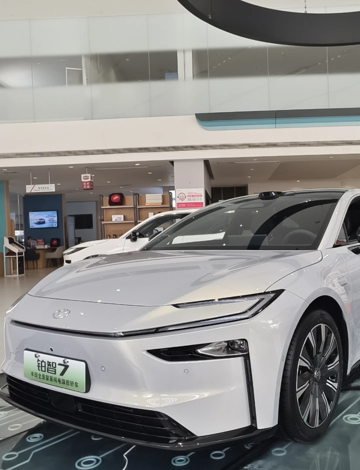 我的车， 谁坐谁夸 ，太长面子了