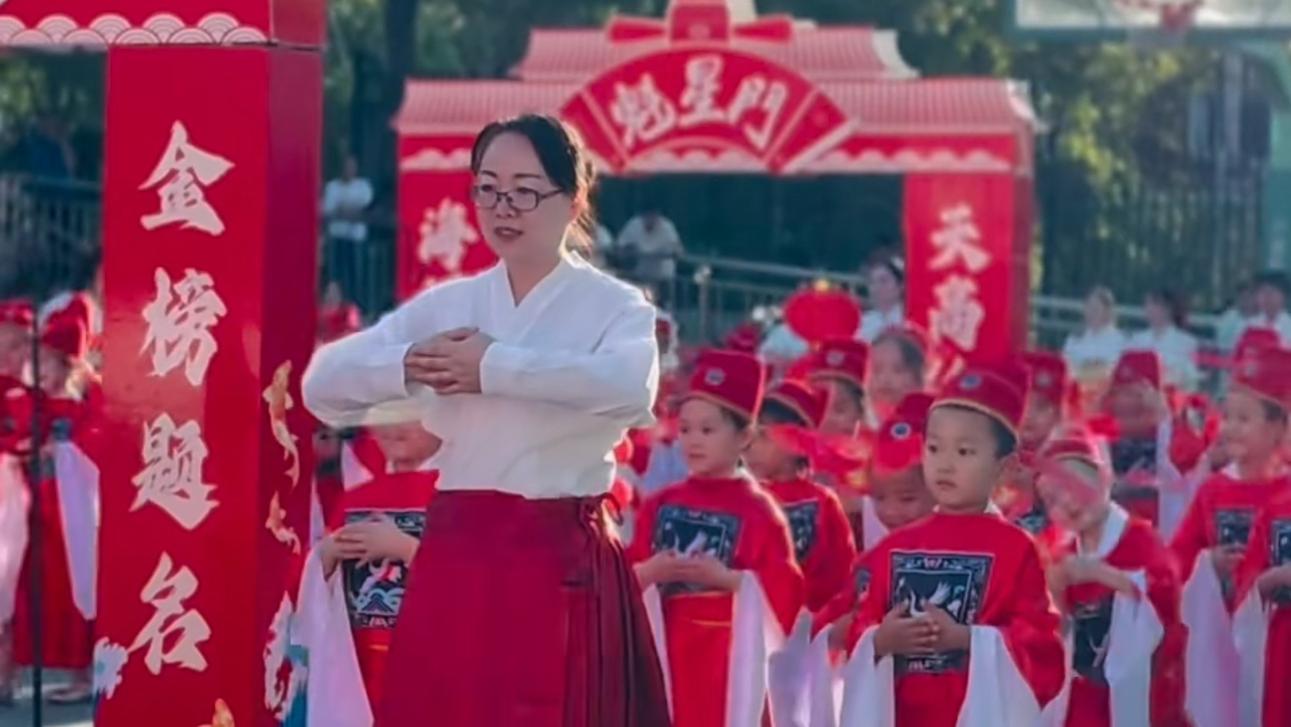 想让孩子情绪稳定读什么书好：精选读物，培养孩子情绪管理力