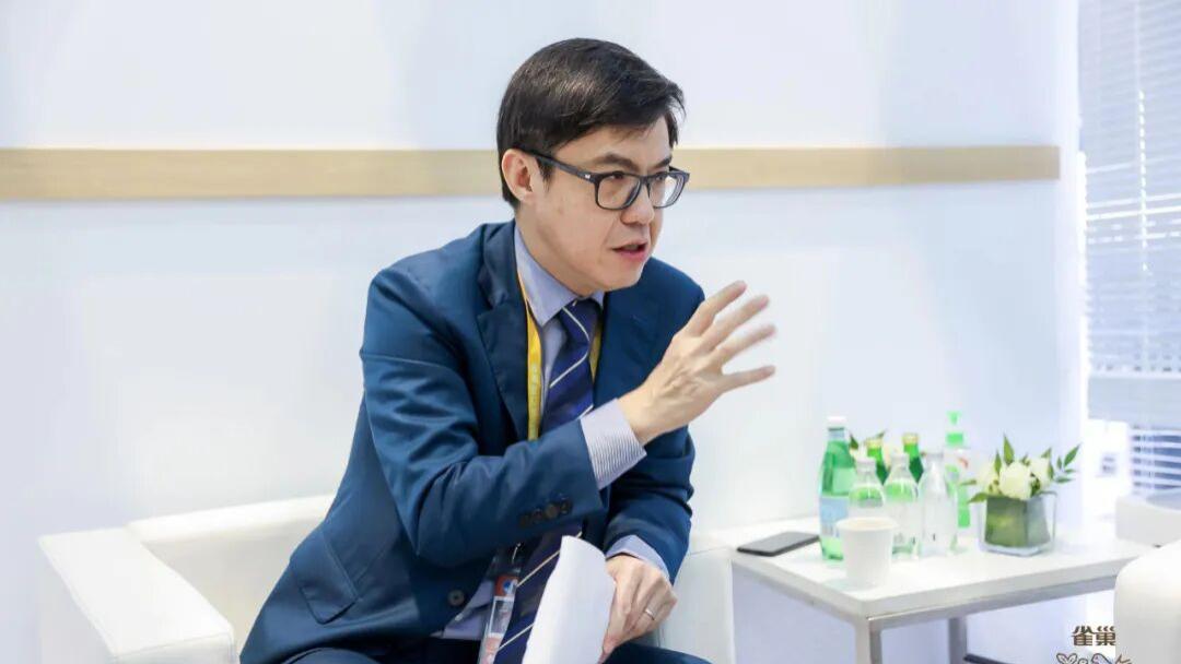 原雀巢中国咖啡业务“一号位”何文龙有了新东家，他将任CEO掌舵百年食品饮料企业