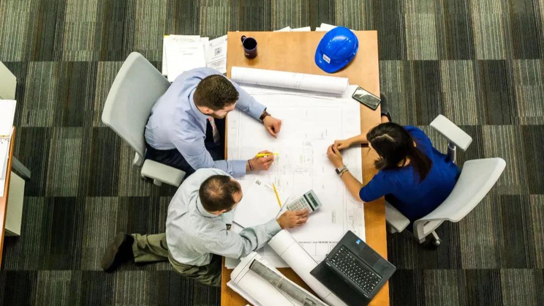 2025，知名食品饮料外企在华营收哪家强？我们update一下沃尔玛、雀巢、联合利华、达能、星巴克中