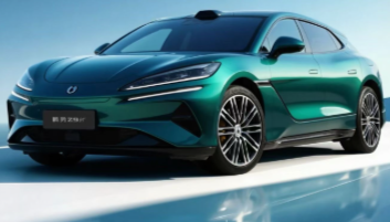 订单暴增！比亚迪3月销量或超25万，新能源一哥稳了